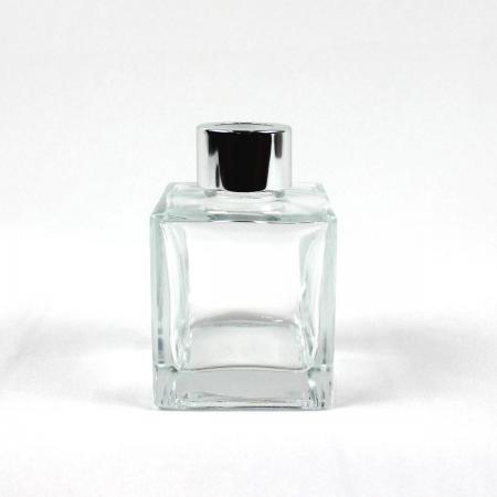 即日★ リードディフューザー用ガラス瓶 正方形 100ml 銀カバー+中栓付